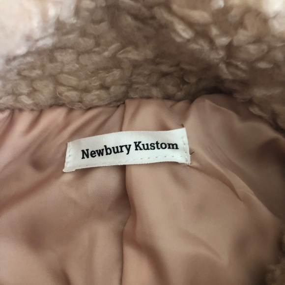 Suzanne Cropped Teddy Jacket - Taupe - Picture 4 of 7